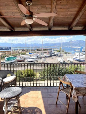Appartamento con terrazza vista mare. Tortoli